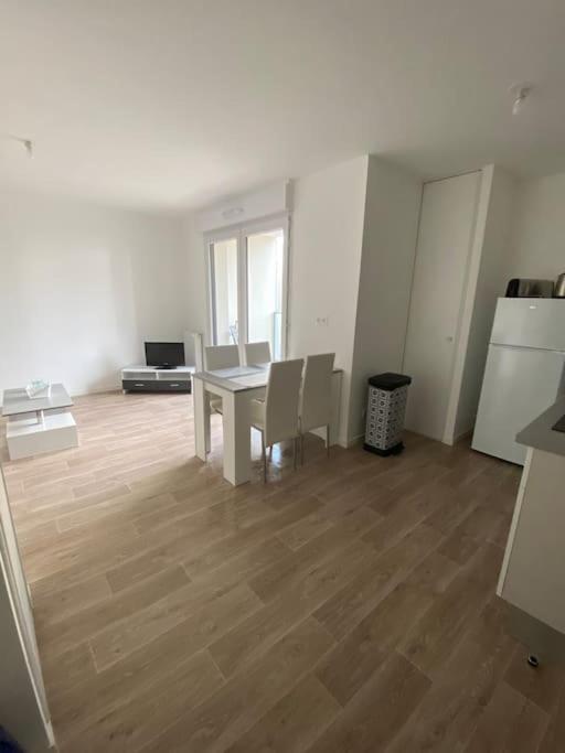 Appartement Aux Portes De Vannes Séné Exterior foto